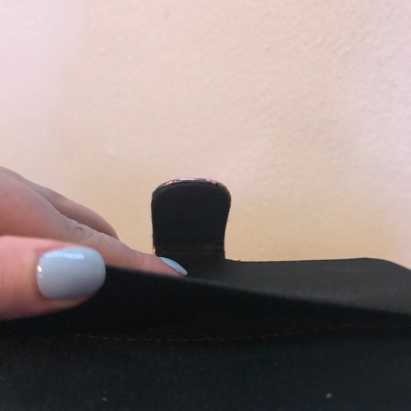 Shiny, Pink Passport ✈️ - Picture 5 of 6